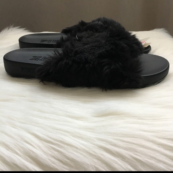 Victoria Secret Pink Flurr Fluffy Sandles - Picture 2 of 2